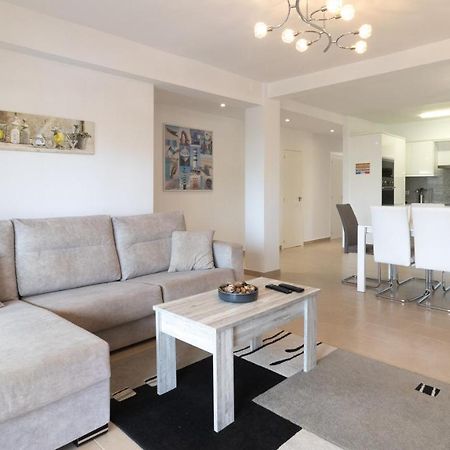 Modern 2 Bedroom Apartment 100 M From The Beach Jávea Екстериор снимка