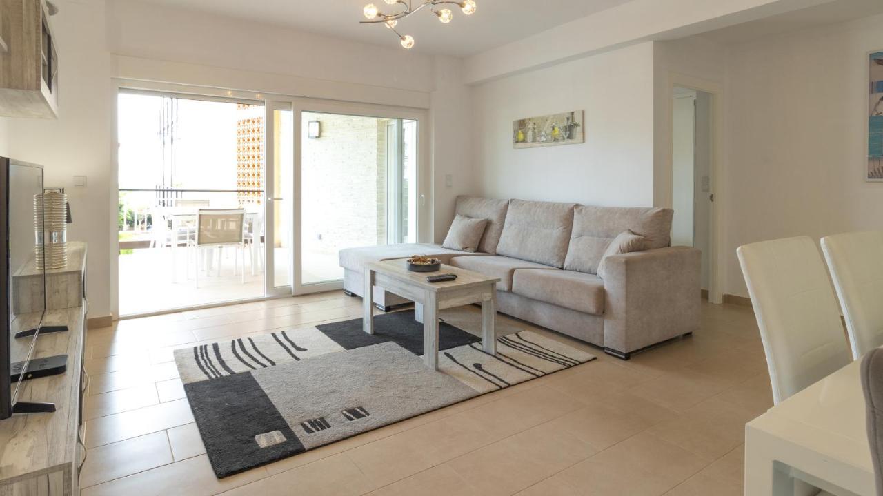 Modern 2 Bedroom Apartment 100 M From The Beach Jávea Екстериор снимка